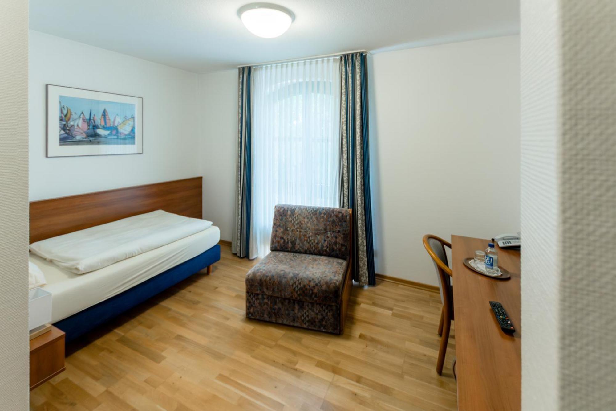 מונסטר Hotel Muennich מראה חיצוני תמונה
